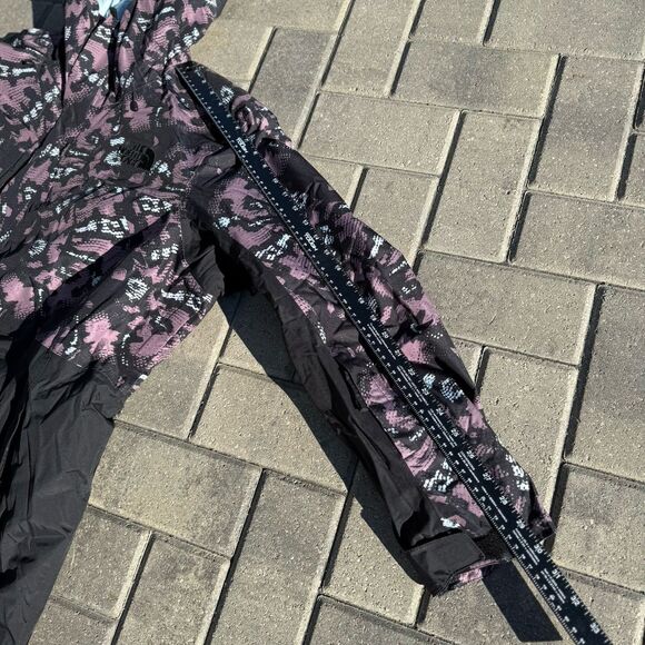 The North Face Freedom Insulated Jacket Women 2X Fawn Grey Snake Print New $320 - Picture 6 of 16